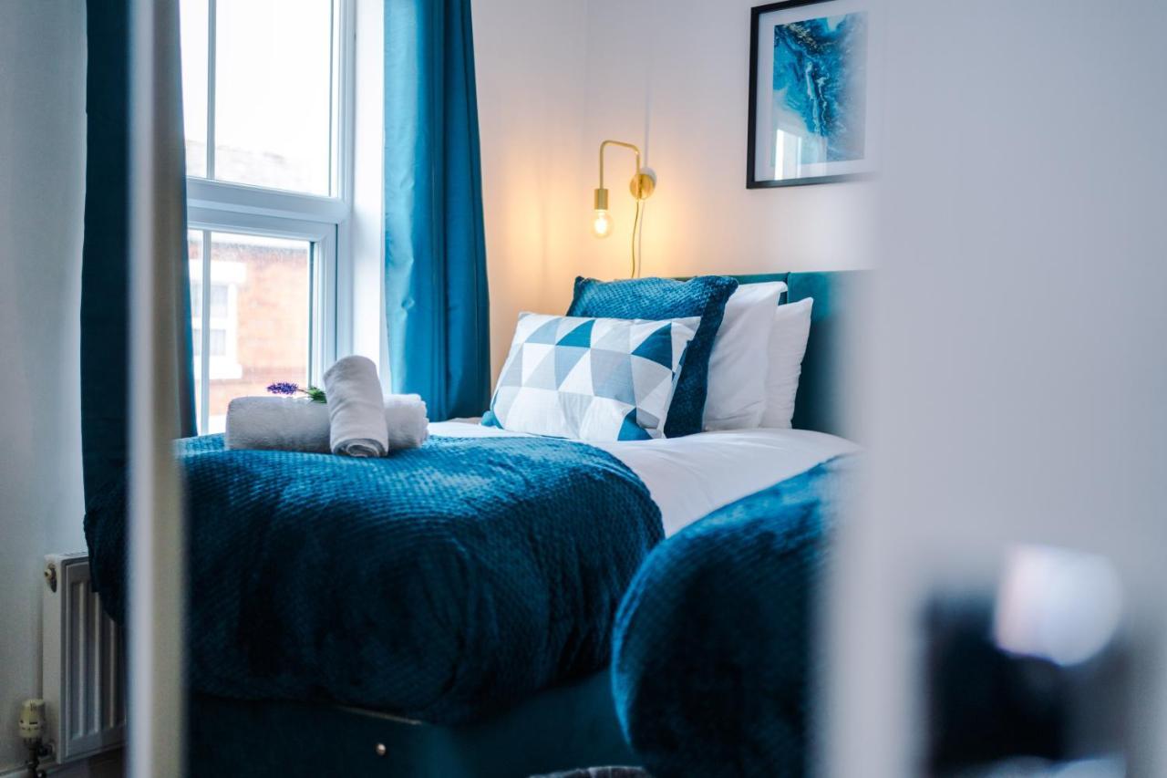 Pristine 2-Bed House In Chester By 53 Degrees Property, Ideal For Families & Small Groups, Great Location - Sleeps 6 Hough Green Eksteriør bilde