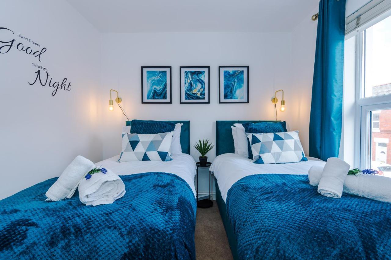 Pristine 2-Bed House In Chester By 53 Degrees Property, Ideal For Families & Small Groups, Great Location - Sleeps 6 Hough Green Eksteriør bilde